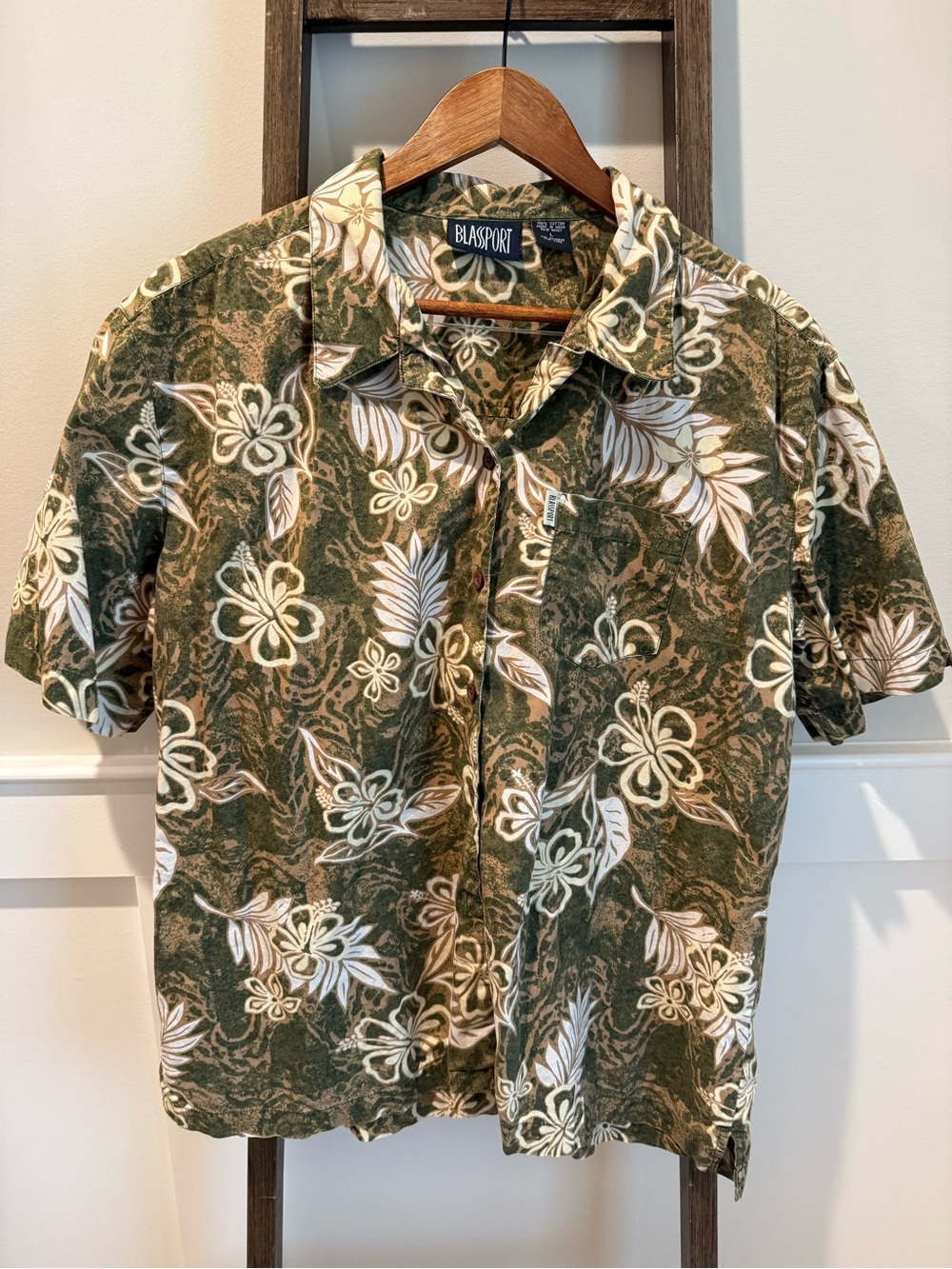 Vintage Blassport 100% cotton Tropical Hibiscus Camp shirt Large Green Earthy 90